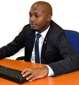 求购最新资源的短信轰炸服务